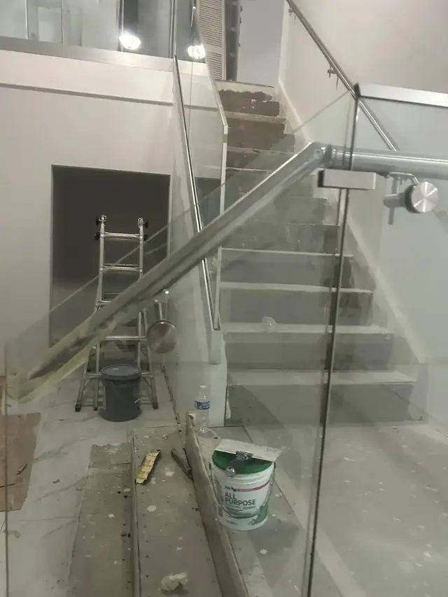 Showers, Mirrors & Glass - Seveces Star Handyman