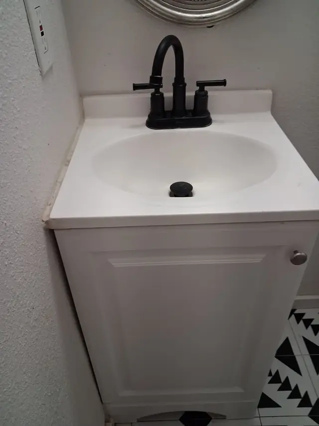 Plumbing - Seveces Star Handyman